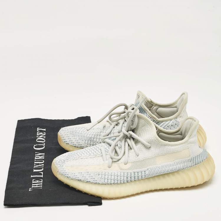 Pre Owned Yeezy x Adidas Blue/White Knit Fabric Boost 350 V2 Cloud White Non-Reflective Sneakers 40 2/3 
