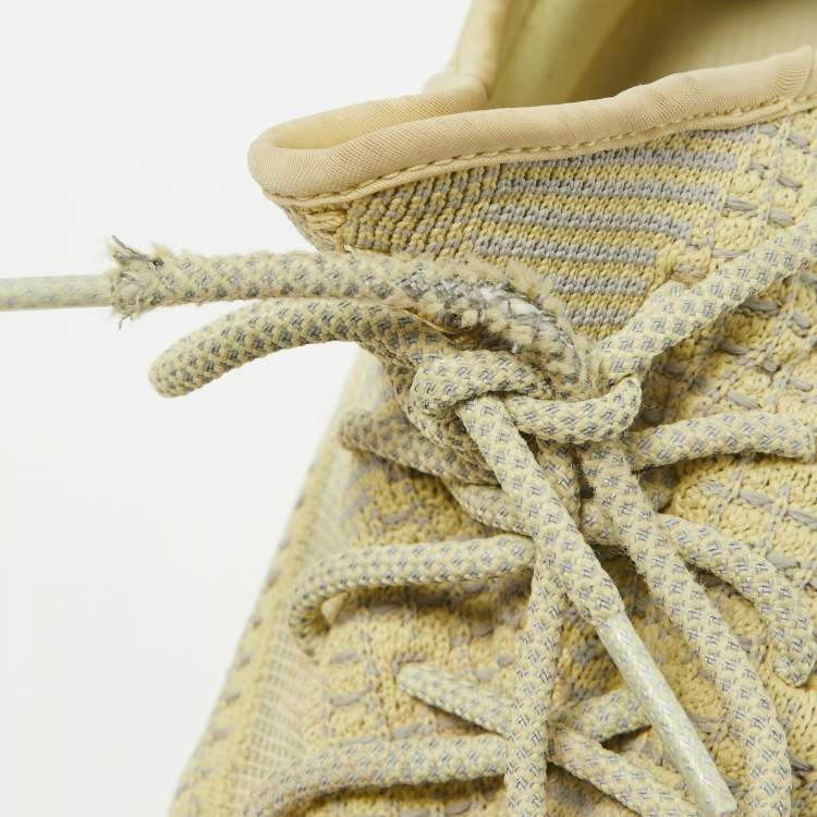 Pre Owned Yeezy x Adidas Grey/Yellow Knit Fabric Boost 350 V2 Antlia Sneakers 39 1/3