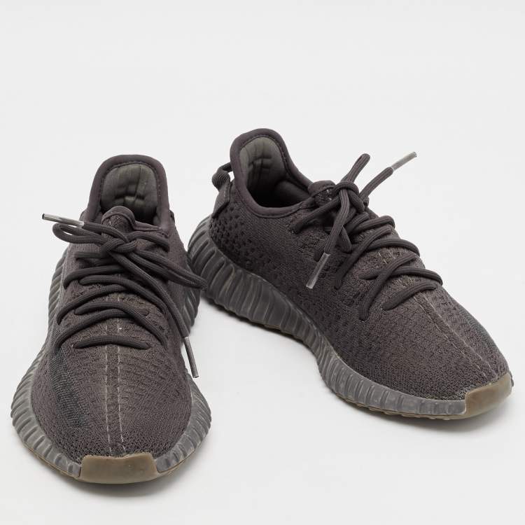 Pre Owned Yeezy x Adidas Grey Knit Fabric Boost 350 V2 -Static Sneakers Size 38