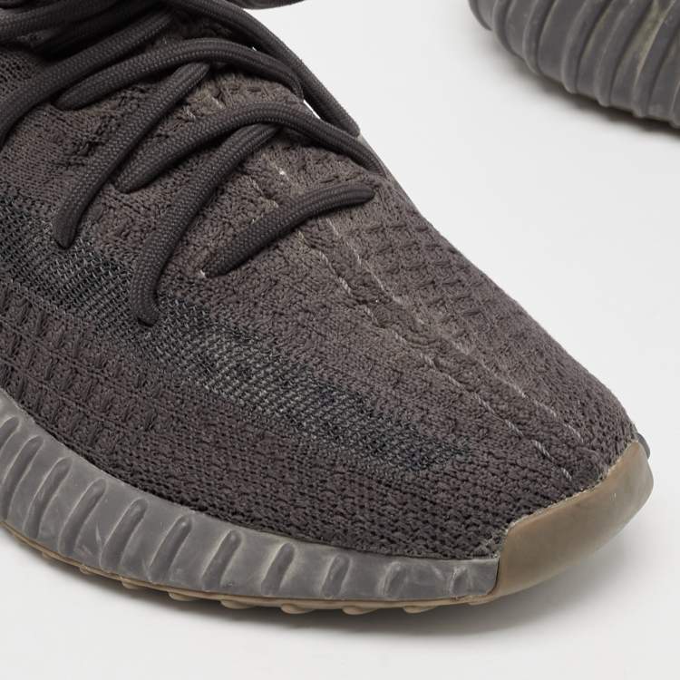 Pre Owned Yeezy x Adidas Grey Knit Fabric Boost 350 V2 -Static Sneakers Size 38
