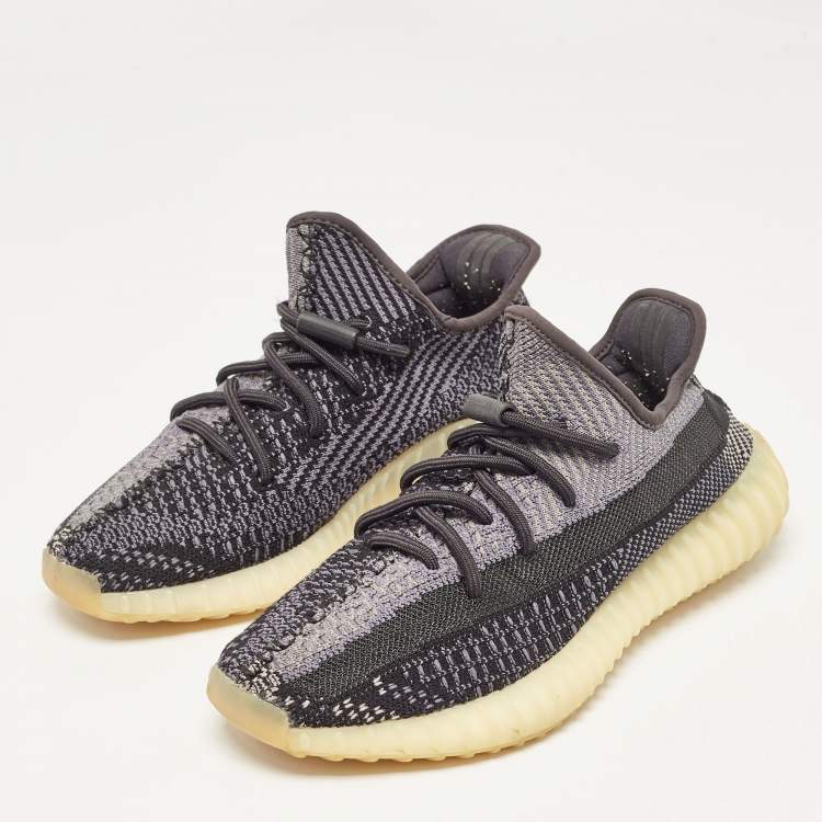مملوكة مسبقًا Yeezy x Adidas Black/Blue Knit Fabric Boost 350 V2 Carbon Sneakers Size 39 1/3