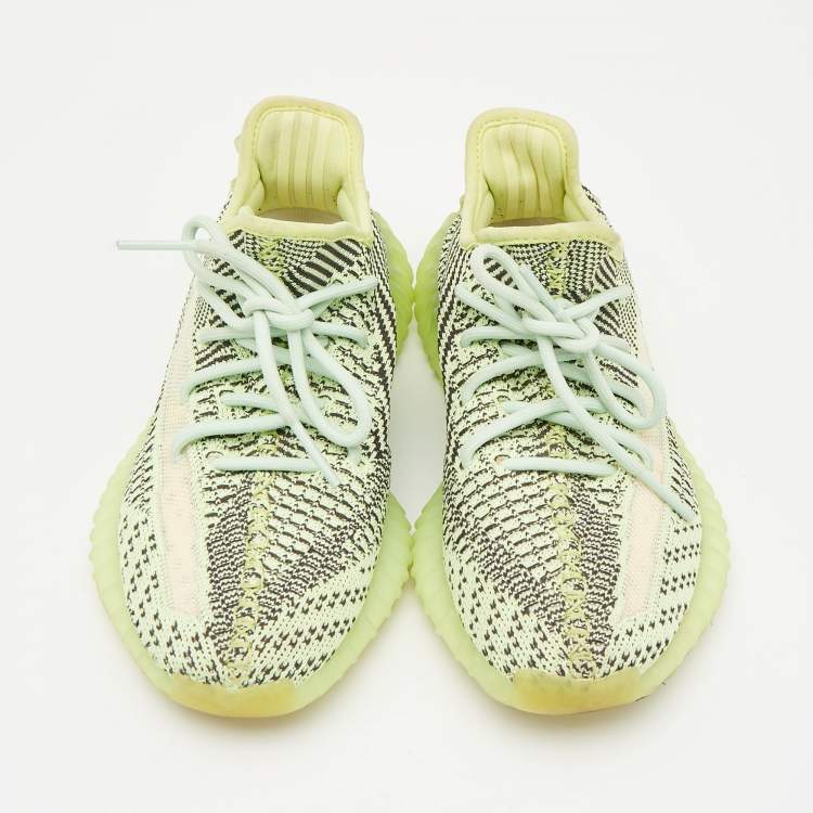 مملوكة مسبقًا Yeezy x Adidas Green Knit Fabric Boost 350 V2 Yeezreel (non reflective) Sneakers Size 38
