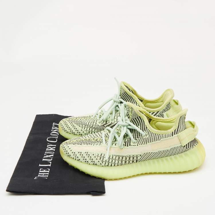 مملوكة مسبقًا Yeezy x Adidas Green Knit Fabric Boost 350 V2 Yeezreel (non reflective) Sneakers Size 38