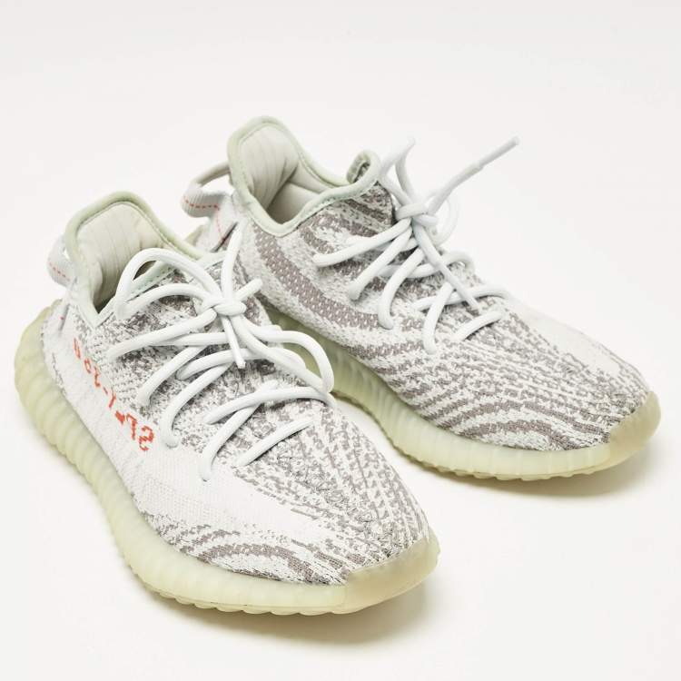 Pre Owned Yeezy x Adidas Grey/Blue Knit Fabric Boost 350 V2 Blue Tint Sneakers Size 39 1/3