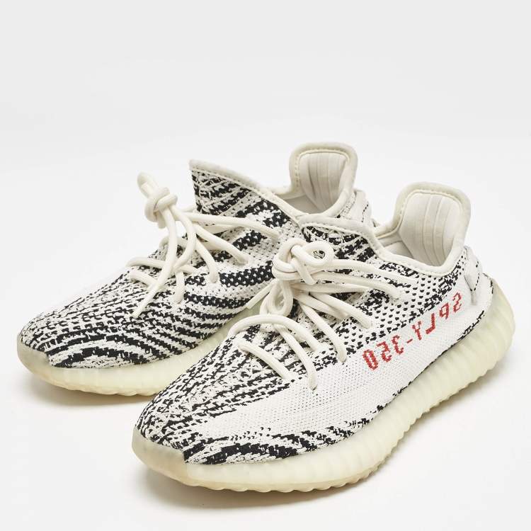 Pre Owned Yeezy x Adidas White/Black Knit Fabric Boost 350 V2 Zebra Sneakers Size 38