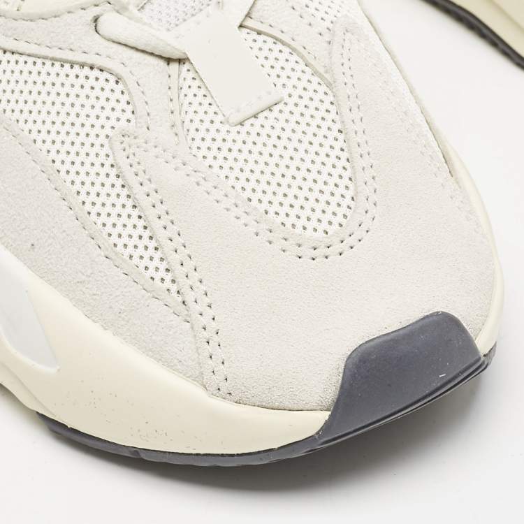 Pre Owned Yeezy x Adidas Cream Suede and Mesh Boost 700 Analog Sneakers Size 39 1/3