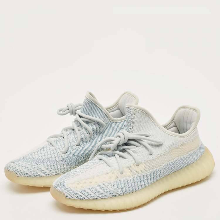 Pre Owned Yeezy x Adidas Blue/White Knit Fabric Boost 350 V2 Cloud White Non-Reflective Sneakers 39 1/3