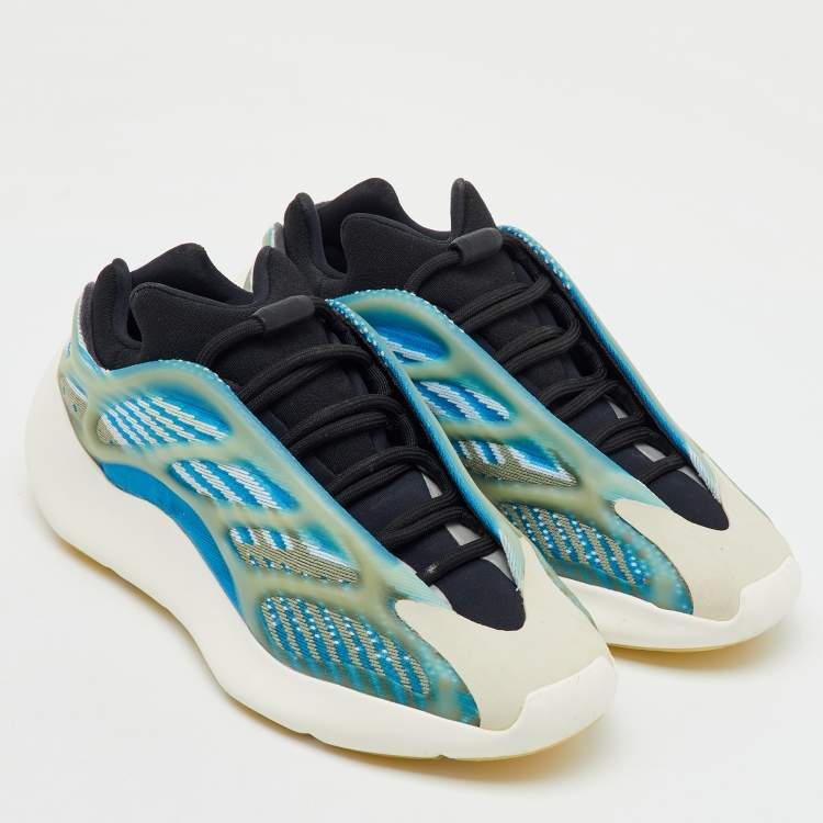 Pre Owned Yeezy x Adidas Blue/White Knit Fabric Yeezy 700 V3 Arzareth Sneakers Size 38