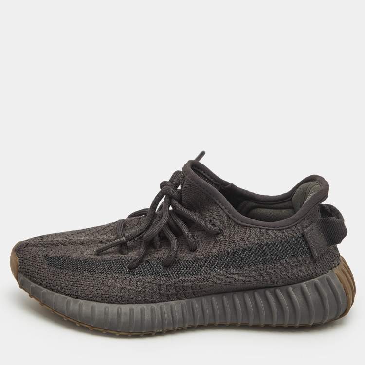Pre Owned Yeezy x Adidas Black Knit Fabric Boost 350 V2 Cinder Sneakers Size 38