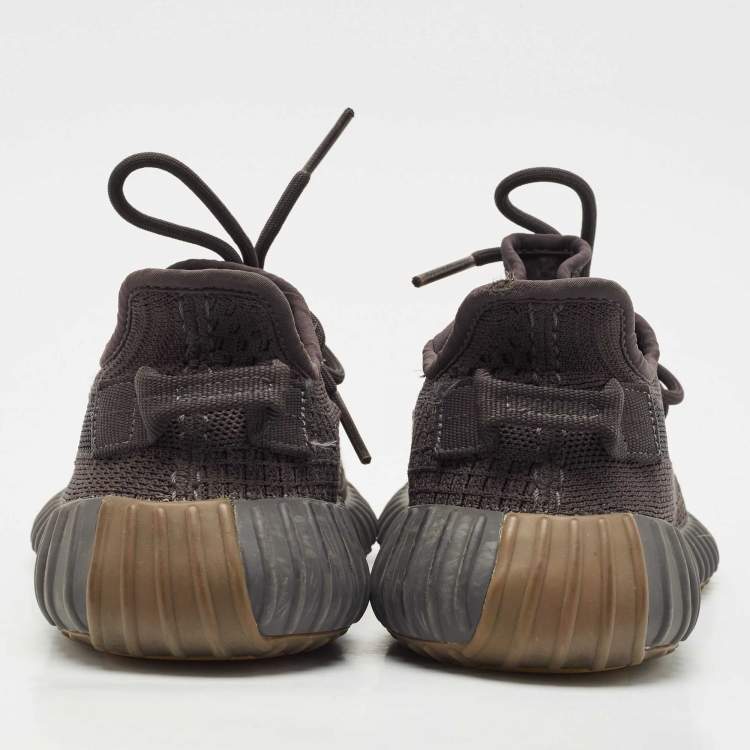 Pre Owned Yeezy x Adidas Black Knit Fabric Boost 350 V2 Cinder Sneakers Size 40