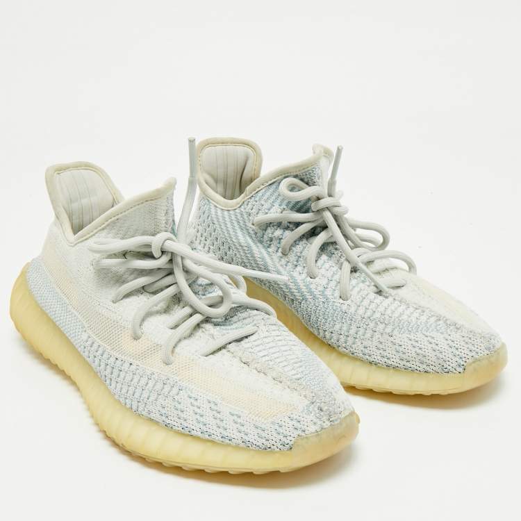 Pre Owned Yeezy x Adidas Blue/White Knit Fabric Boost 350 V2 Cloud White (Non-Reflective) Sneakers 40