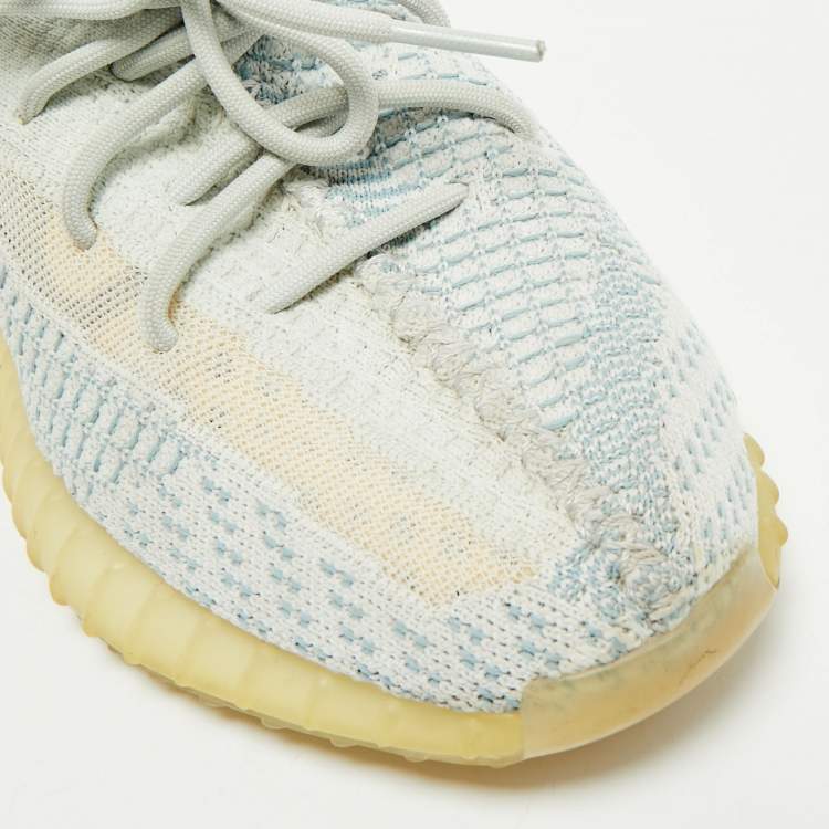 Pre Owned Yeezy x Adidas Blue/White Knit Fabric Boost 350 V2 Cloud White (Non-Reflective) Sneakers 40