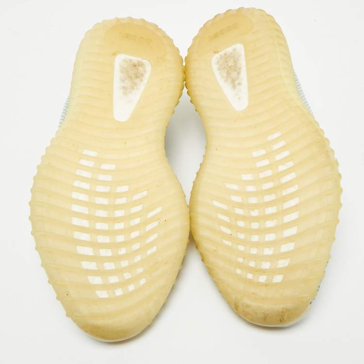 Pre Owned Yeezy x Adidas Blue/White Knit Fabric Boost 350 V2 Cloud White (Non-Reflective) Sneakers 40