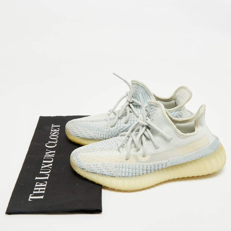 Pre Owned Yeezy x Adidas Blue/White Knit Fabric Boost 350 V2 Cloud White (Non-Reflective) Sneakers 40
