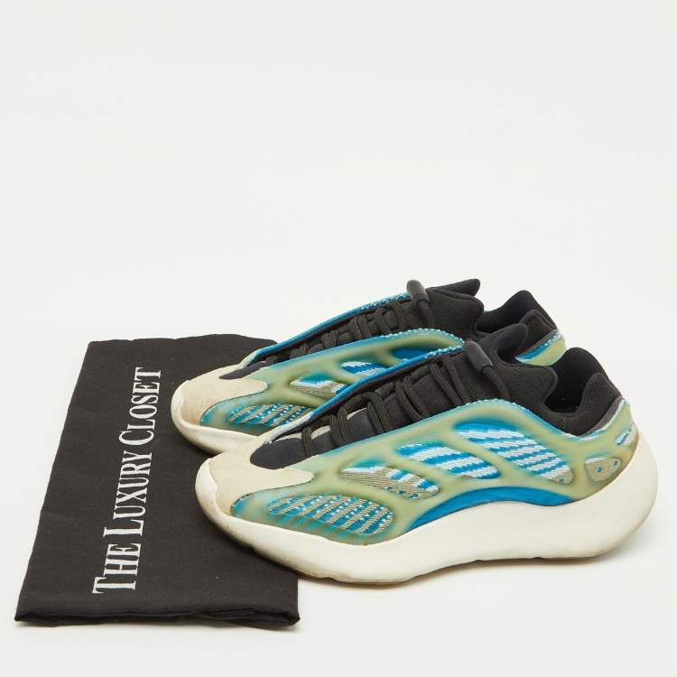 Pre Owned Yeezy x Adidas Blue/White Mesh and Rubber Boost 700 V3 Arzareth Sneakers Size 38