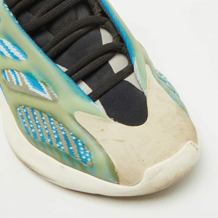 Pre Owned Yeezy x Adidas Blue/White Mesh and Rubber Boost 700 V3 Arzareth Sneakers Size 38