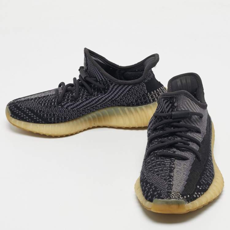 Pre Owned Yeezy x Adidas Black/Grey Knit Fabric Boost 350 V2 Carbon Sneakers Size 39 1/3