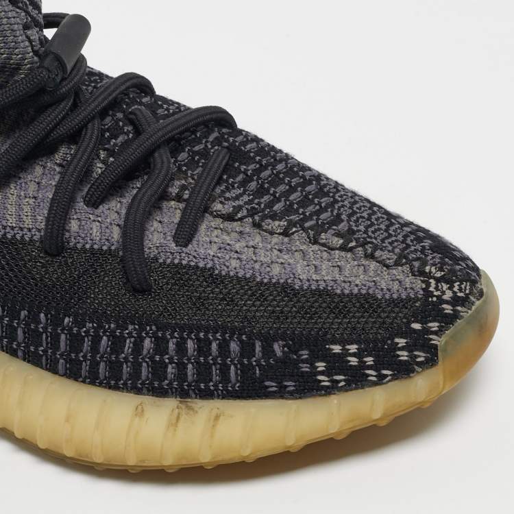 Pre Owned Yeezy x Adidas Black/Grey Knit Fabric Boost 350 V2 Carbon Sneakers Size 39 1/3