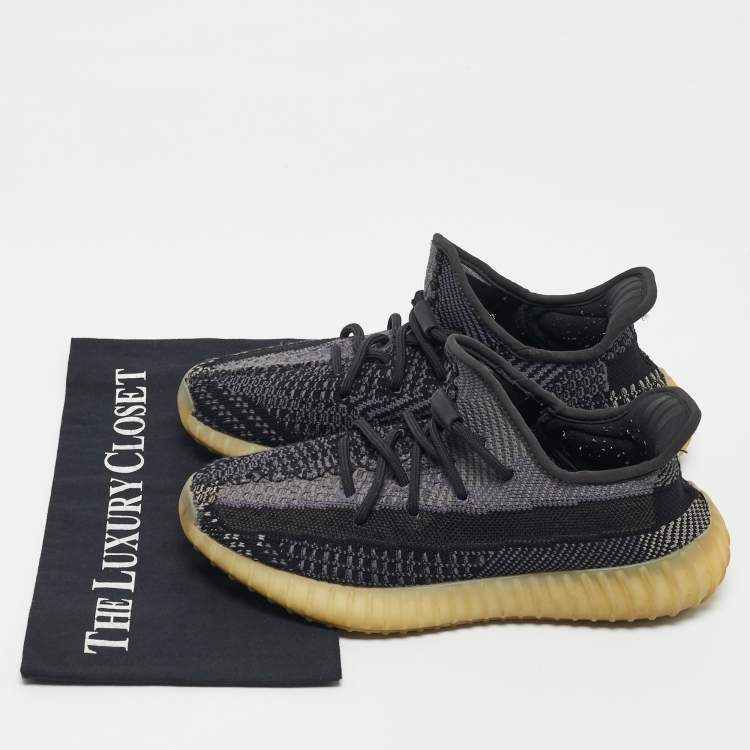 Pre Owned Yeezy x Adidas Black/Grey Knit Fabric Boost 350 V2 Carbon Sneakers Size 39 1/3