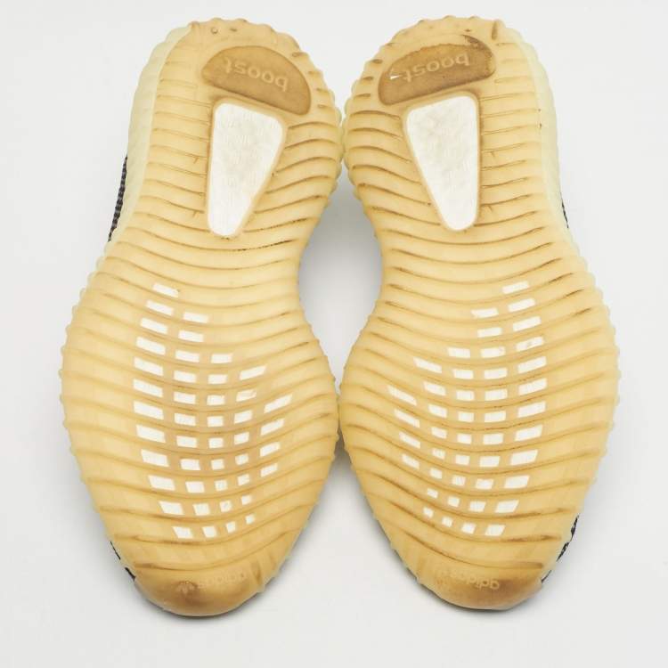 Pre Owned Yeezy x Adidas Black/Grey Knit Fabric Boost 350 V2 Carbon Sneakers Size 38 2/3