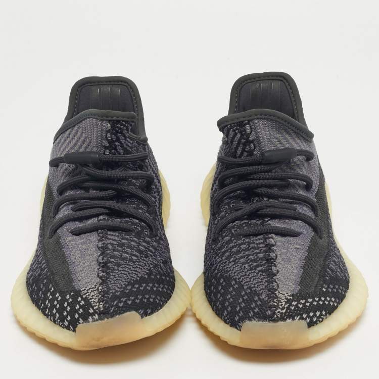 Pre Owned Yeezy x Adidas Black/Grey Knit Fabric Boost 350 V2 Carbon Sneakers Size 38 2/3