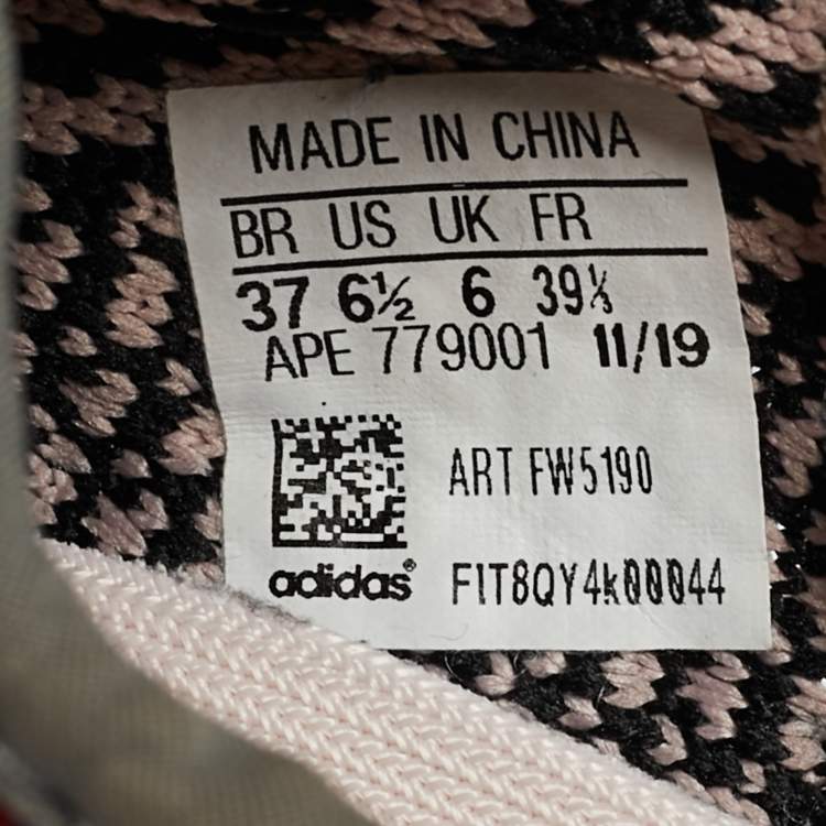 Pre Owned Yeezy x Adidas Boost 350 V2 Yecheil (Non-Reflective) Size 39 1/3 Multicolor Knit Fabric Low Top Sneakers