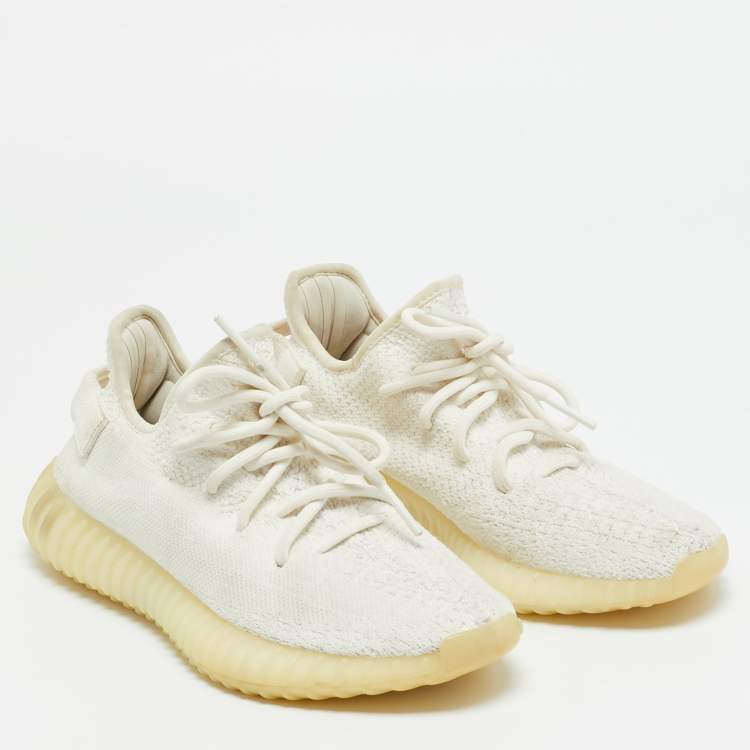 مملوكة مسبقًا Yeezy x Adidas Boost 350 V2 Size 37.5 White Knit Fabric Low Top Sneakers
