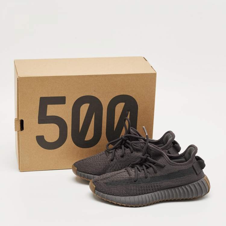 Pre Owned Yeezy x Adidas Boost 350 V2 Size 37.5 Dark Grey Knit Fabric Low Top Sneakers