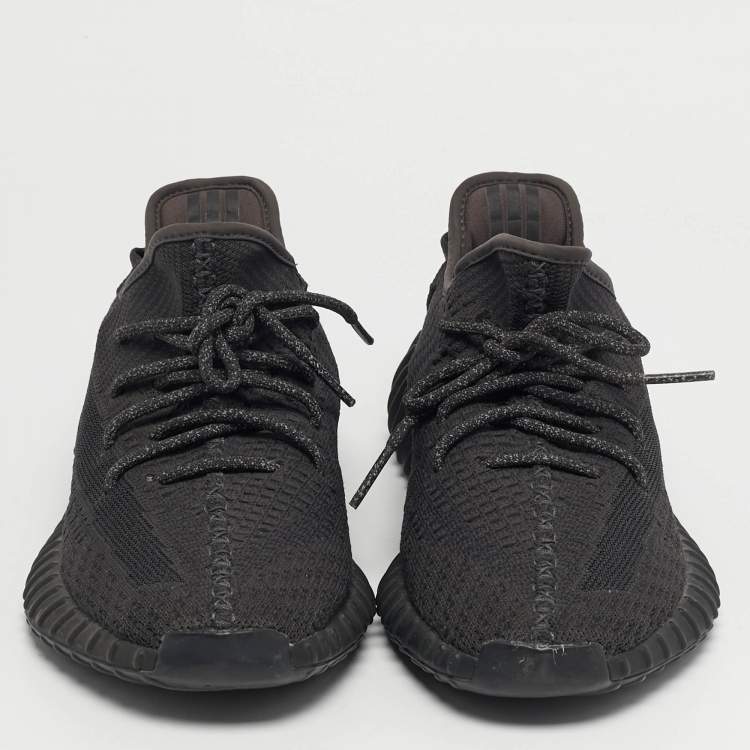 مملوكة مسبقًا Yeezy x Adidas Boost 350 V2 Static Reflective Size 42 Black Knit Fabric and Mesh Lace Up Sneakers