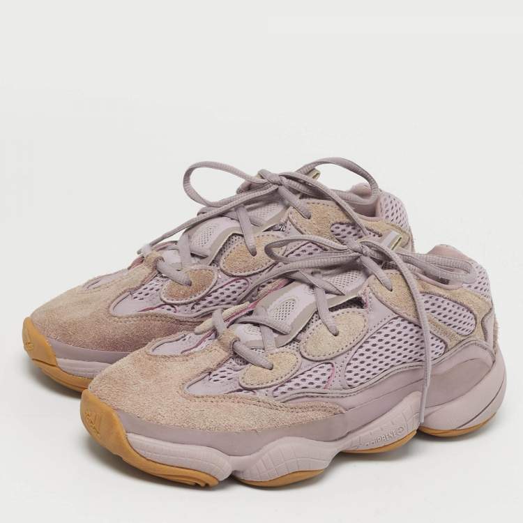 مملوكة مسبقًا Yeezy x Adidas 500 'Soft Vision Size 38 Purple Fabric and Suede Low Top Sneakers