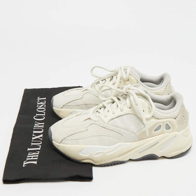 Pre Owned Yeezy x Adidas Yeezy Boost 700 Analog Size 36.5 Grey Mesh and Suede Low Top Sneakers