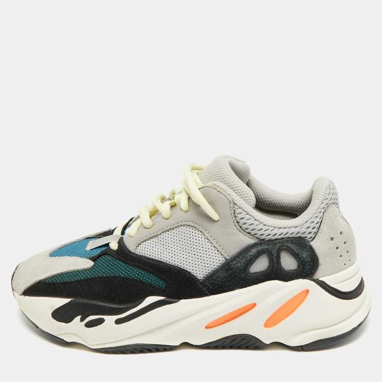 مملوكة مسبقًا Yeezy x Adidas Boost 700 Size 38.5 Multicolor Leather, Mesh and Suede Wave Runner Low Top Sneakers