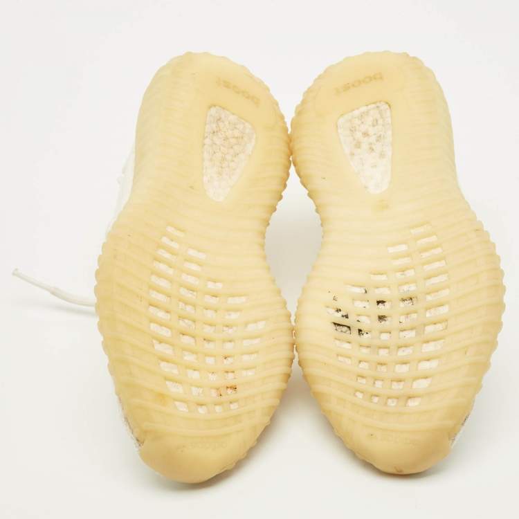 Pre Owned Yeezy x Adidas Boost 350 V2 Triple Size 39.5 White Knit Fabric Low Top Sneakers