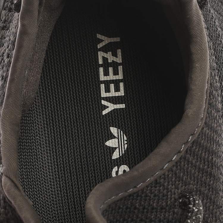 مملوكة مسبقًا Yeezy x Adidas Black Cotton Knit Boost 350 V2 Static Non Reflective Sneakers Size 38.5