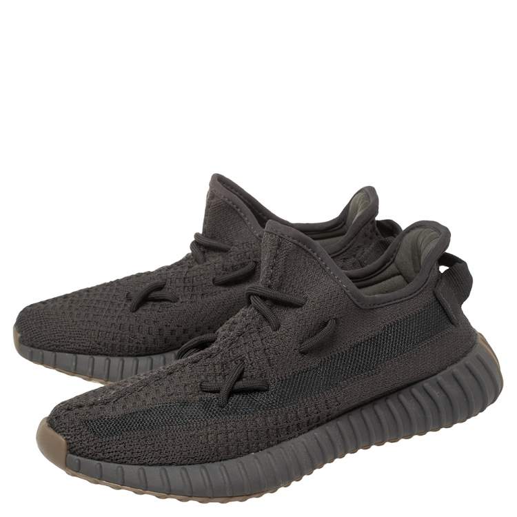Pre Owned Yeezy x adidas Dark Grey Boost 350 V2 Cinder (Non-Reflective) Sneakers Size 39.5