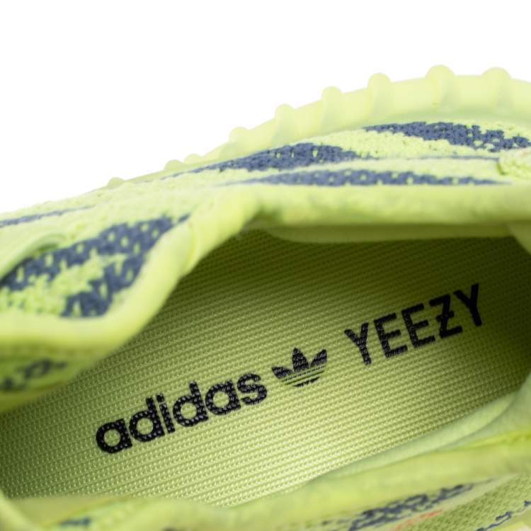 مملوكة مسبقًا Yeezy x Adidas Boost 350 V2 Semi Frozen Green Knit Fabric Lace Up Sneakers Size 40.5