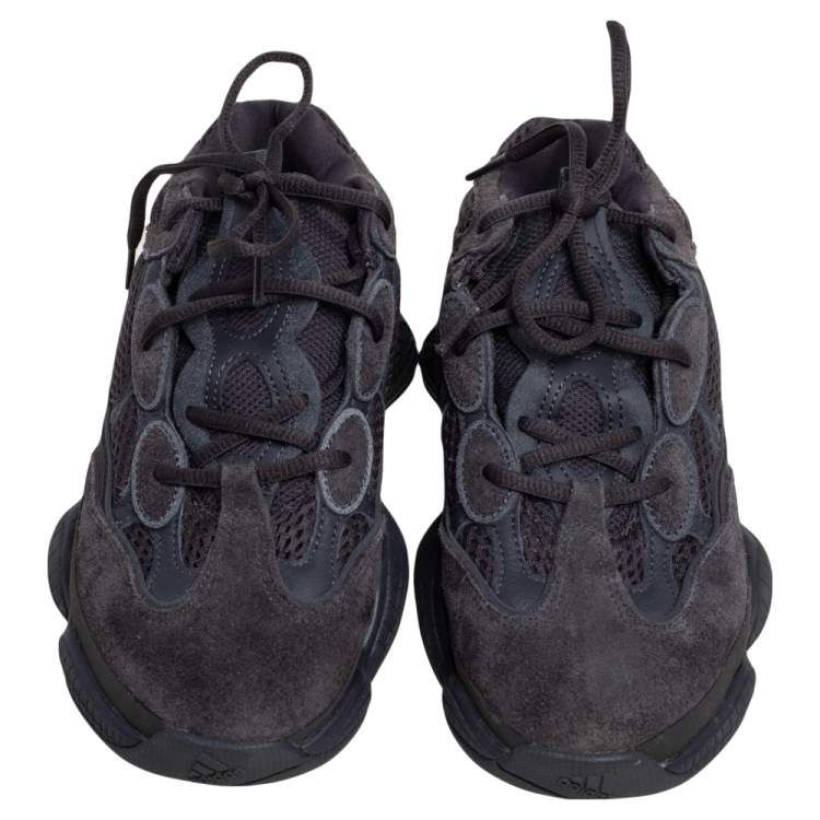 مملوكة مسبقًا Yeezy x Adidas Dark Grey Suede and Mesh Yeezy 700 Utility Black Sneakers Size 38