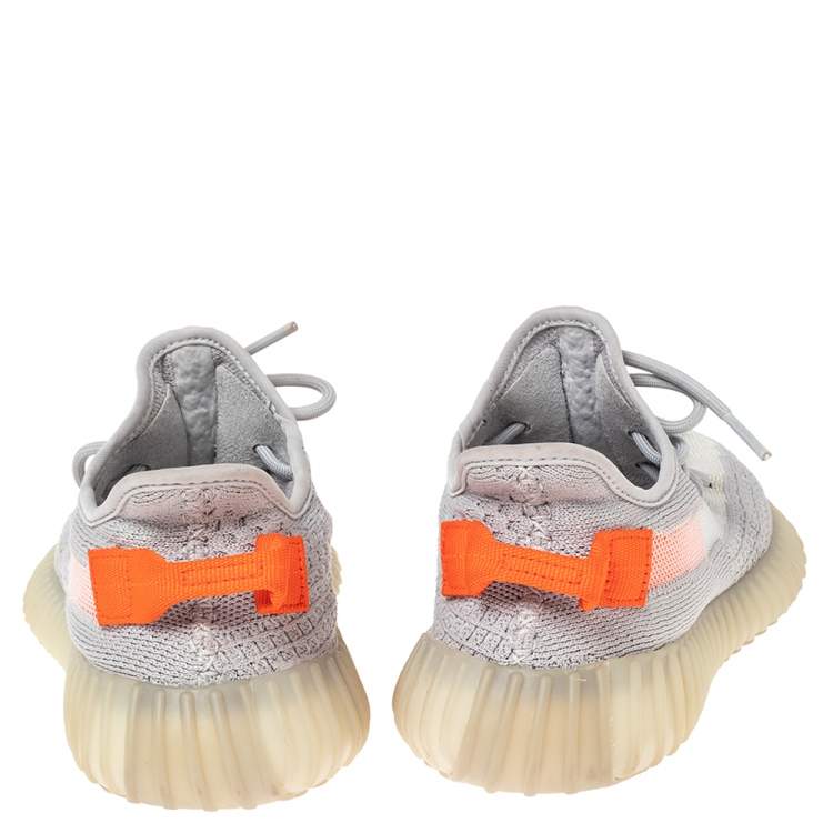 مملوكة مسبقًا Yeezy x adidas Grey Knit Fabric Boost 350 V2 Tail Light Sneakers Size 39 1/3