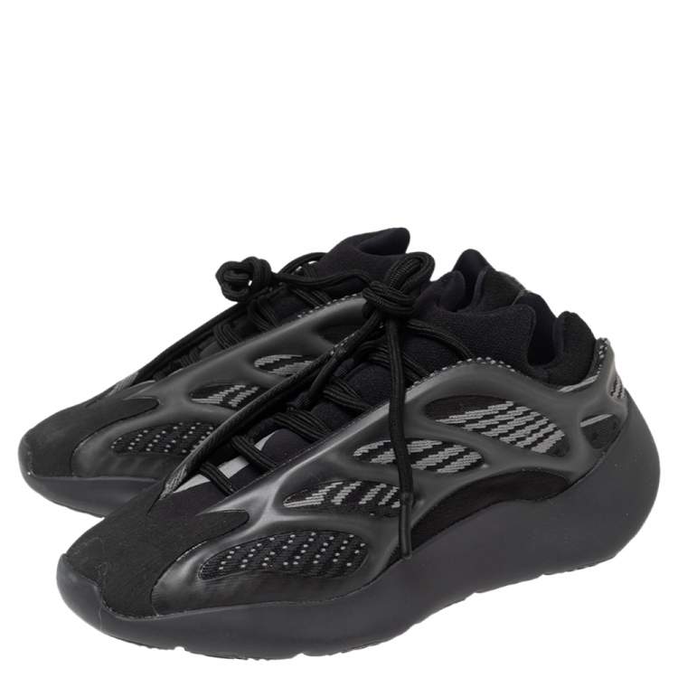 Pre Owned Yeezy x Adidas Black Fabric 700 V3 Alvah Sneakers Size 37