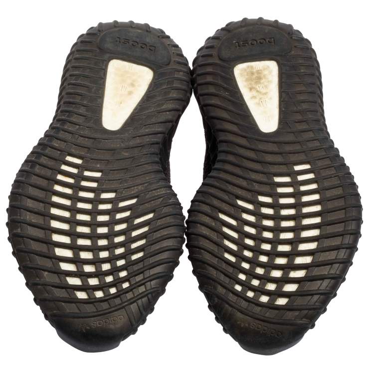 Pre Owned Yeezy x Adidas Black Cotton Knit Boost 350 V2 Black Static Sneakers Size 38 2/3