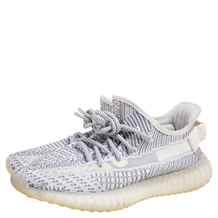 مملوكة مسبقًا Yeezy x Adidas Grey/White Knit Fabric Boost 350 V2 Sneakers Size 38