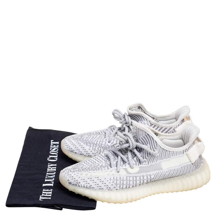 مملوكة مسبقًا Yeezy x Adidas Grey/White Knit Fabric Boost 350 V2 Sneakers Size 38