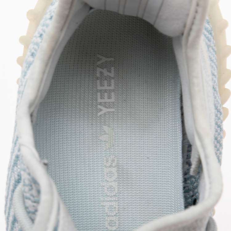 مملوكة مسبقًا Yeezy x Adidas Bluish-White Knit Fabric Boost 350 V2 Sneakers Size 40