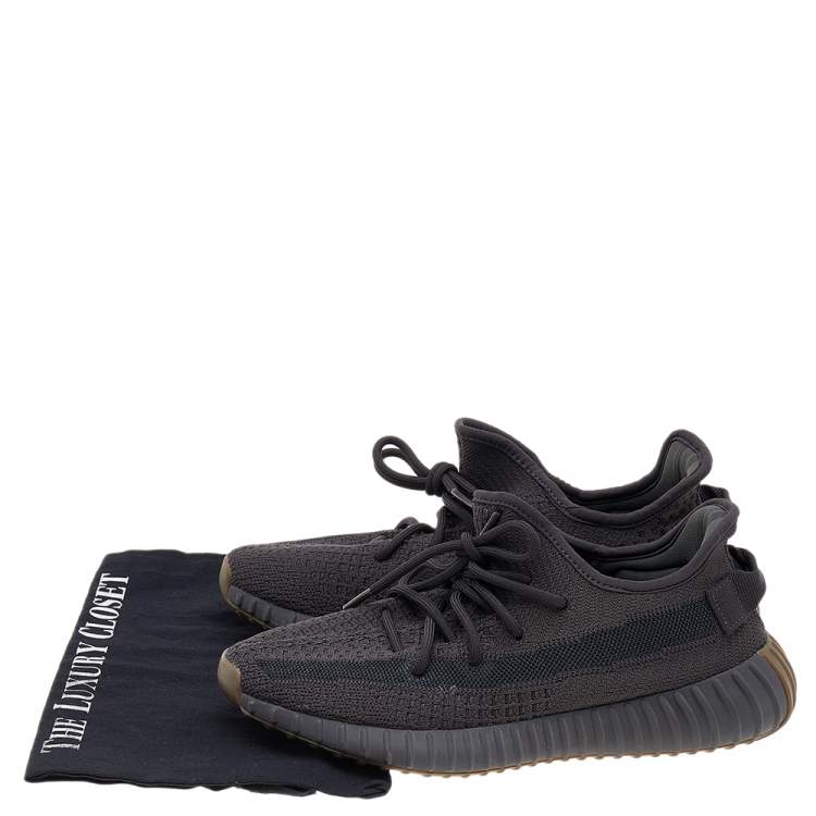 Pre Owned Yeezy x Adidas Dark Grey Knit Fabric Boost 350 V2 Cinder Sneakers Size 40 2/3