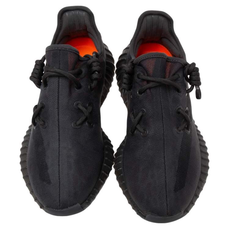 مملوكة مسبقًا Yeezy x Adidas Black Net Boost 350 V2 Cinder Sneakers Size 37 1/3