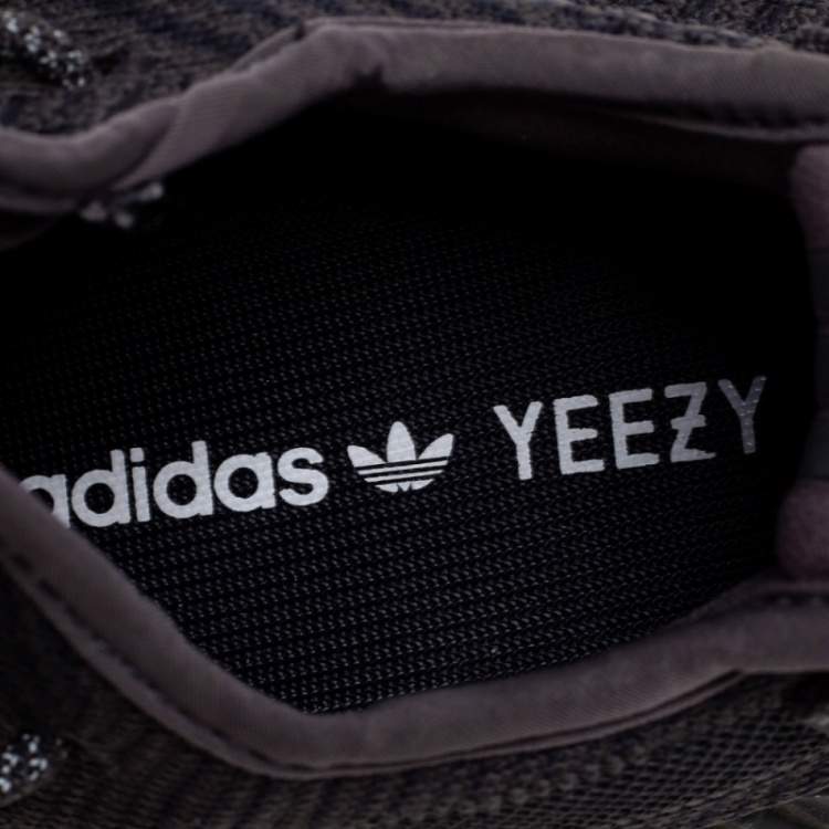 Pre Owned Yeezy x adidas Black Knit Fabric Boost 350 V2 Sneakers Size 38