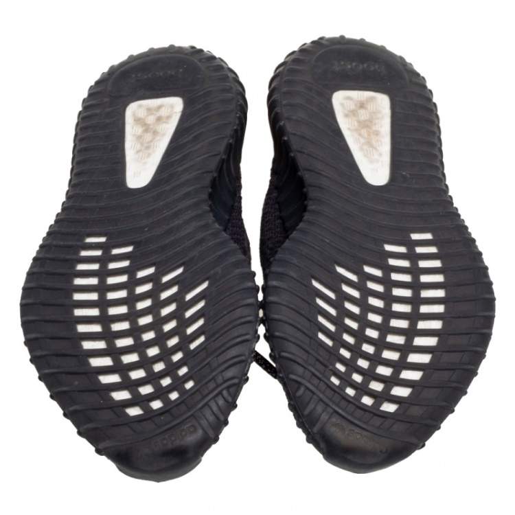 Pre Owned Yeezy x adidas Black Knit Fabric Boost 350 V2 Sneakers Size 38