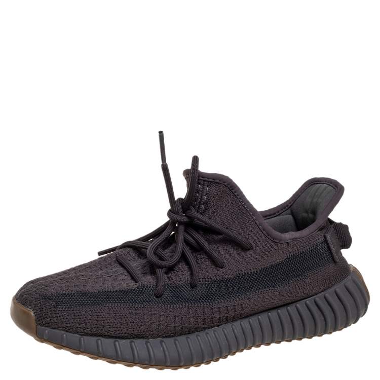 Pre Owned Yeezy x Adidas Black Knit Fabric Boost 350 V2 Cinder Sneakers Size 40