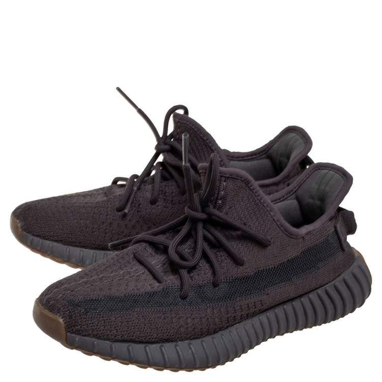 Pre Owned Yeezy x Adidas Black Knit Fabric Boost 350 V2 Cinder Sneakers Size 40
