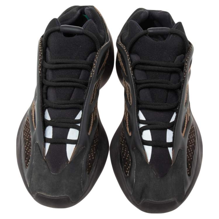 مملوكة مسبقًا Yeezy x Adidas Brown/Black Knit Fabric and Rubber V3 700 Sneakers Size 40